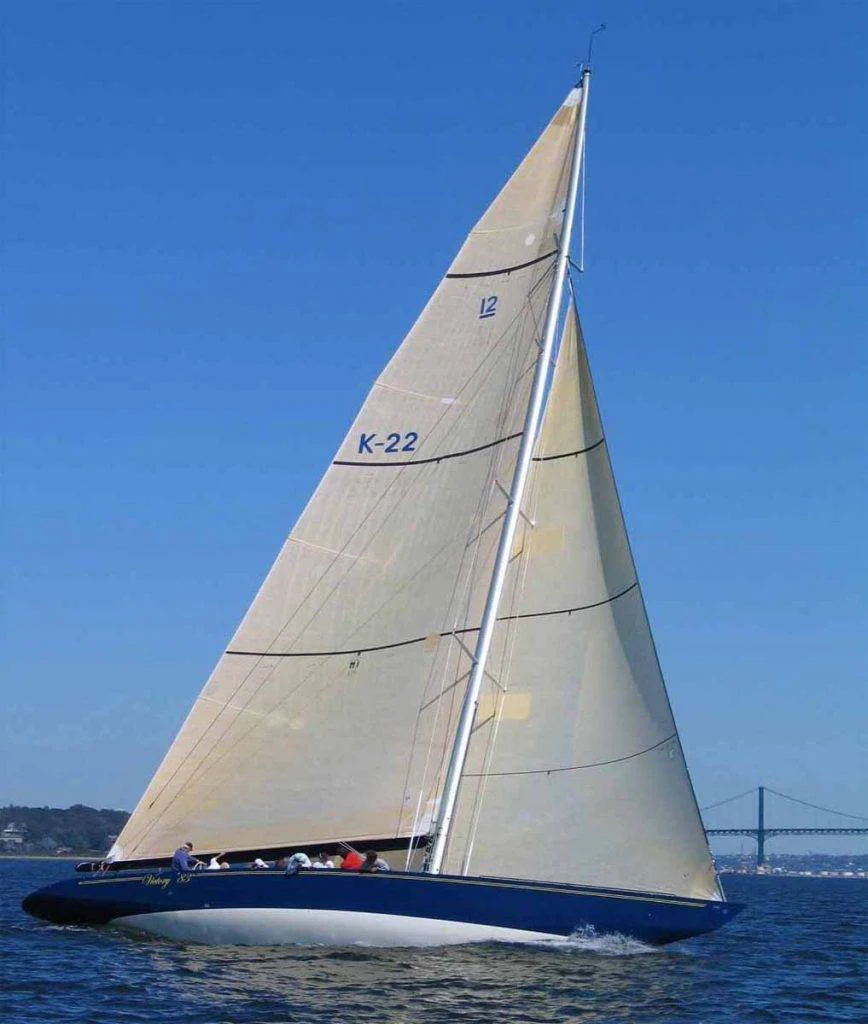 CS29 - Ferralium 255-SD50 - America's Cup Yacht